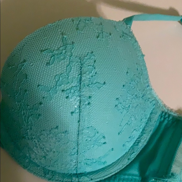 VS VERY SEXY PUSH-UP BRA. 34C - Picture 3 of 3